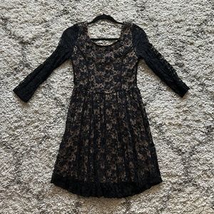 Lush women’s black lace dress in great condition